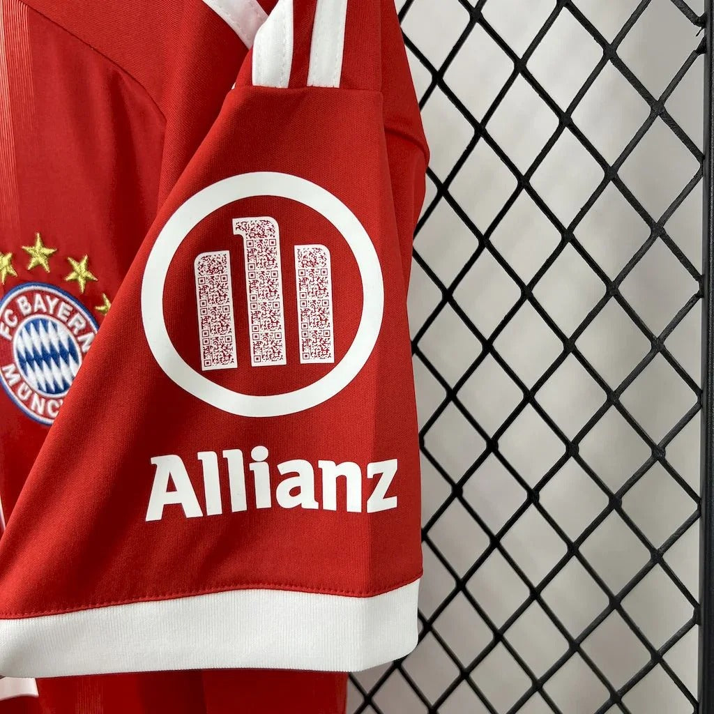 Bayern Munich 2025/26 - Maillot Domicile | Football Place