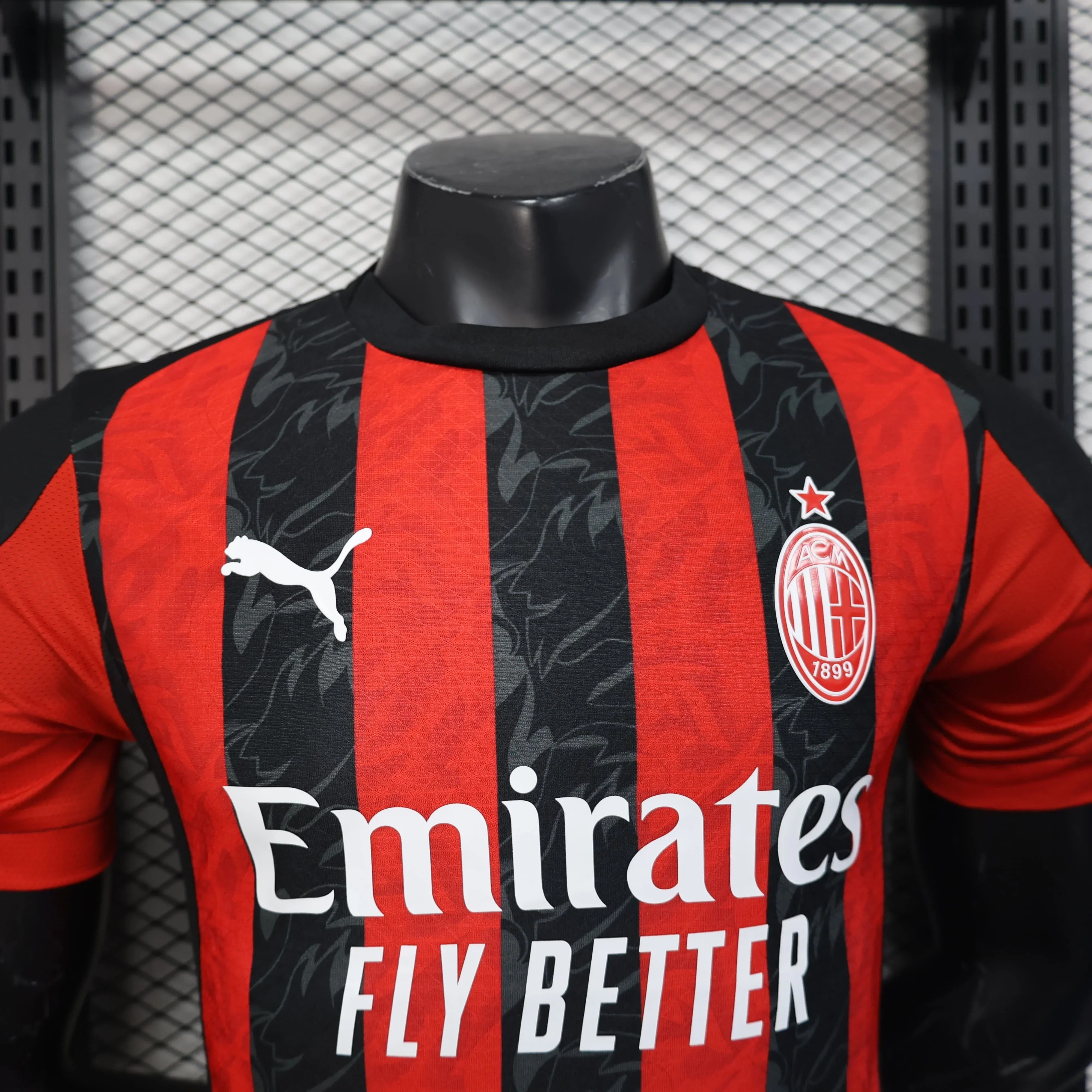 AC Milan 2025/26 - Maillot Domicile | Football Place