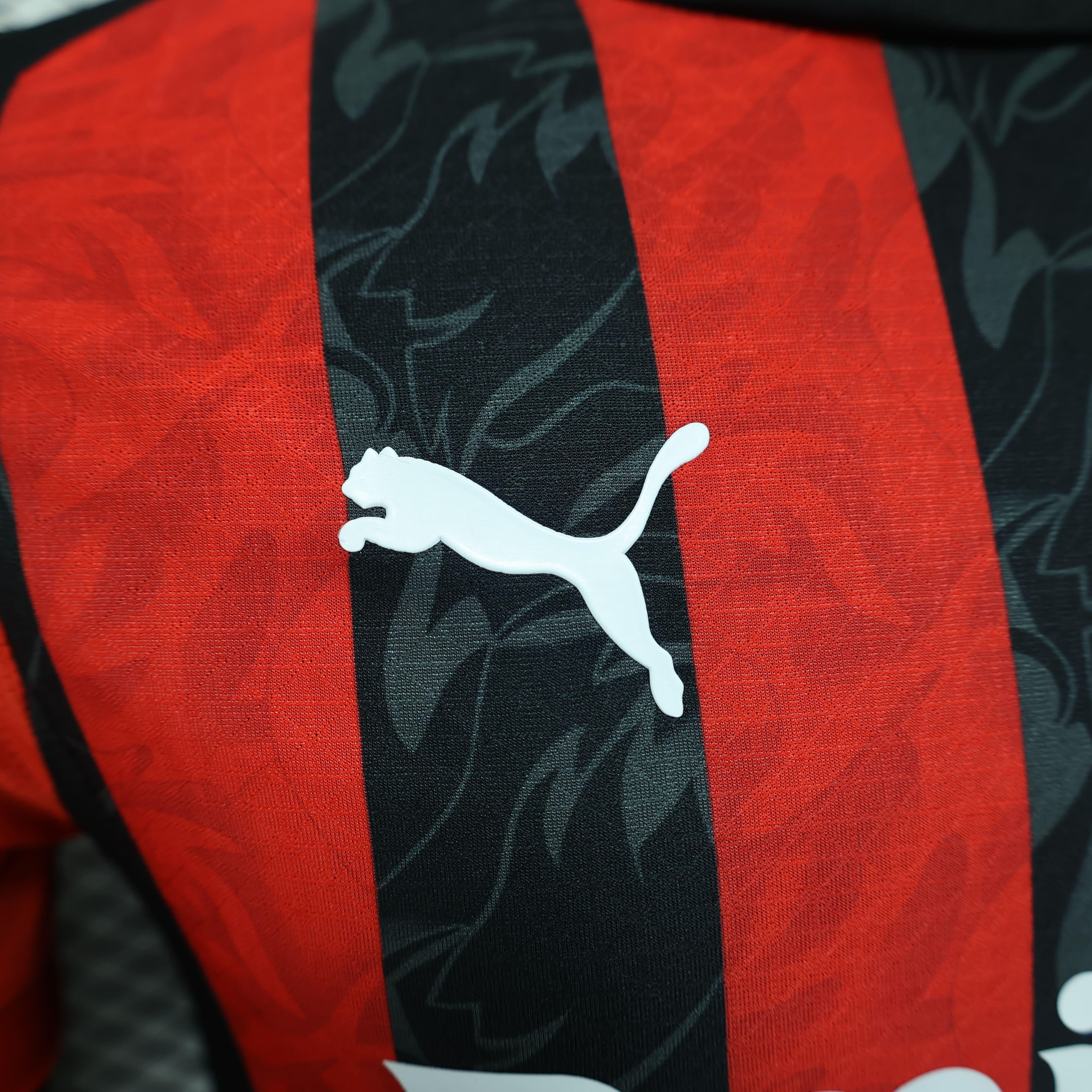 AC Milan 2025/26 - Maillot Domicile | Football Place